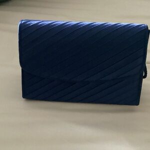 Elegant Navy Blue Women's Clutch